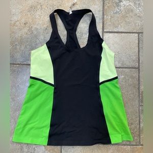 Lulu lemon workout top